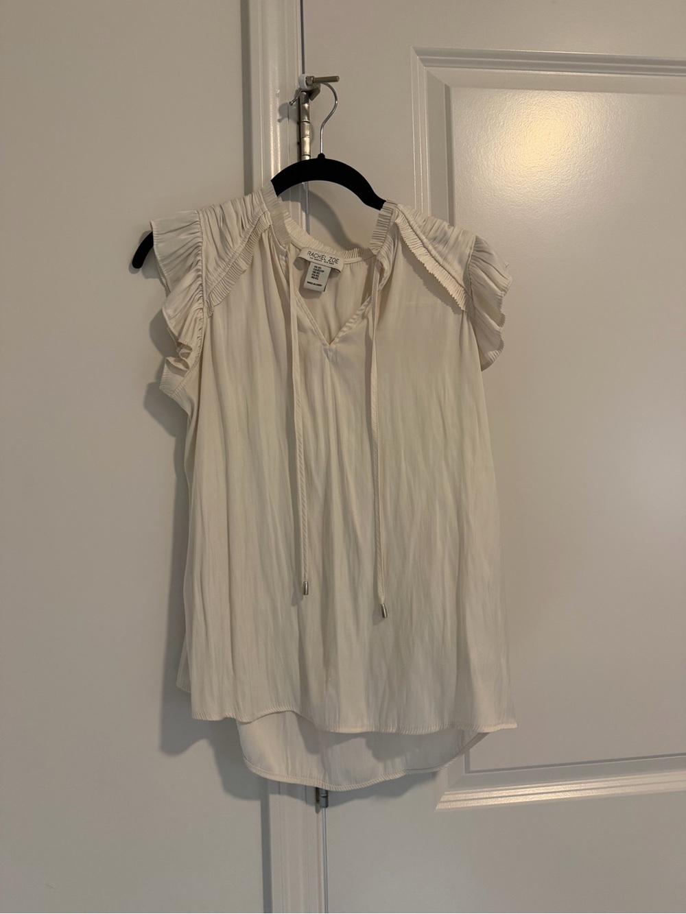 Rachel Zoe Cream Ruffle-Trim Sleeveless Top